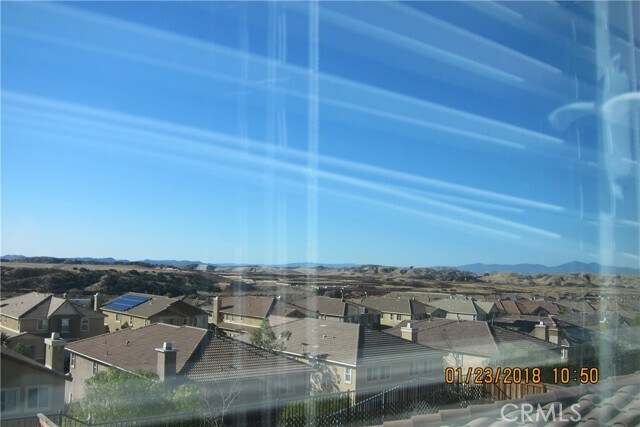 Building Photo - 38209 Divot Dr