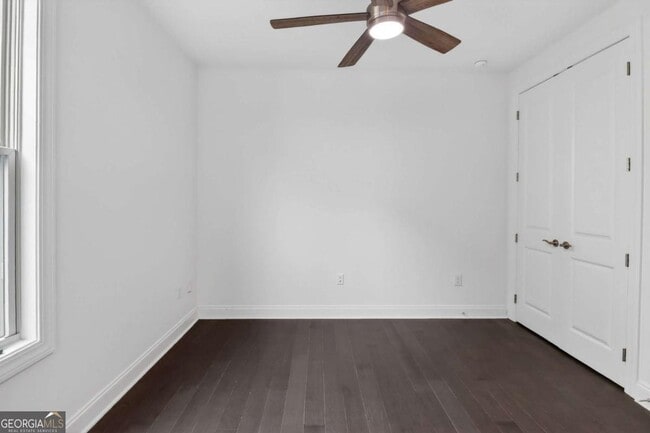 Building Photo - 408 Cottonwood Cir