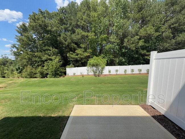 Building Photo - 50 Sweet Mdw Rd