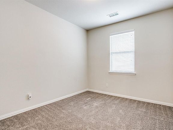 Building Photo - 4654 Rhett Ln