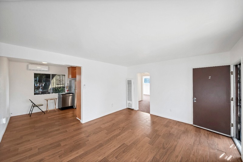 Building Photo - 2458 Normandie Ave