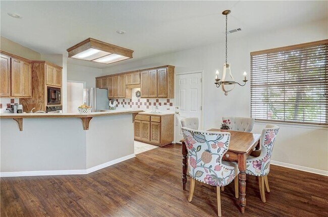 Building Photo - 8504 Ephraim Road