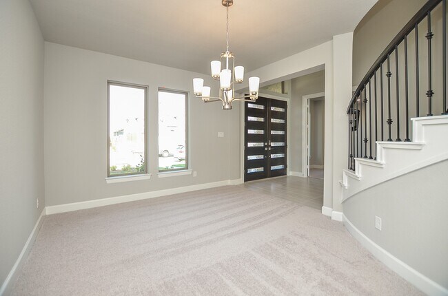 Building Photo - 7610 Blue Finch Ln