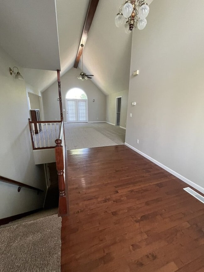 Building Photo - 4 Bed 3 Bath For Rent in Troy, MO