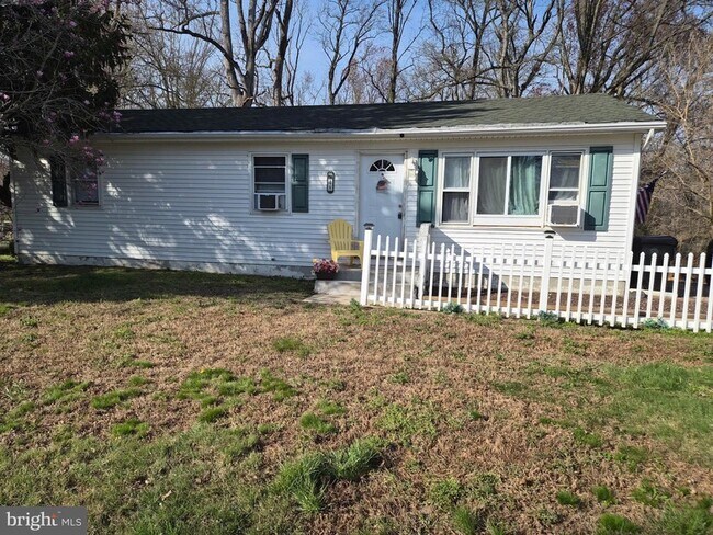 Building Photo - 48 Appalachian Dr