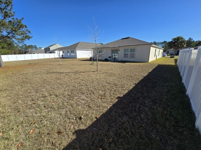 Building Photo - 108 Landing Blvd