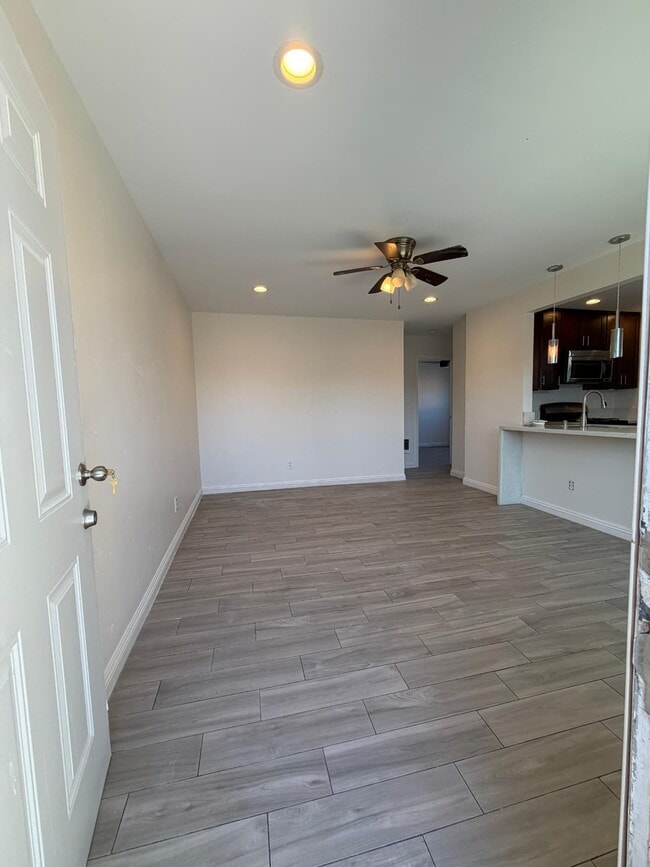 Building Photo - 4255 Altadena Ave.