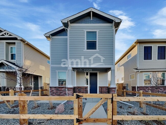 Building Photo - 23633 E 3rd Pl