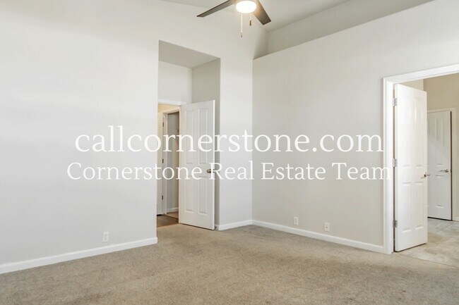 Building Photo - 7676 Sniktau Point