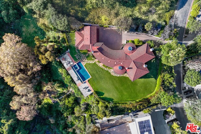 Building Photo - 361 Fordyce Rd