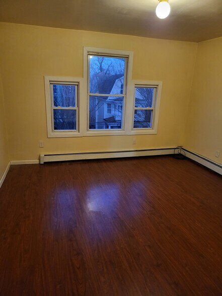 Building Photo - 791 S 13th St