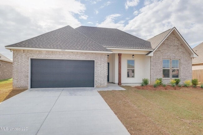 Building Photo - 15235 High Point Dr