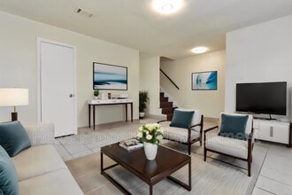 Building Photo - 6607 Brittmoore Rd