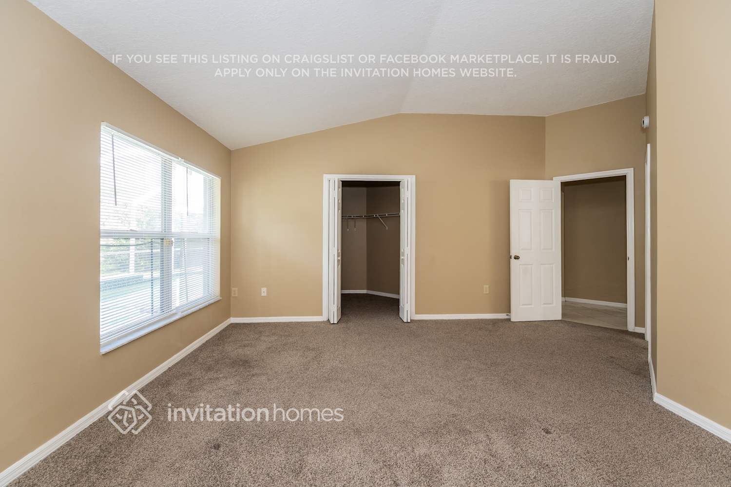 Building Photo - 4300 Ridgemoor Dr N