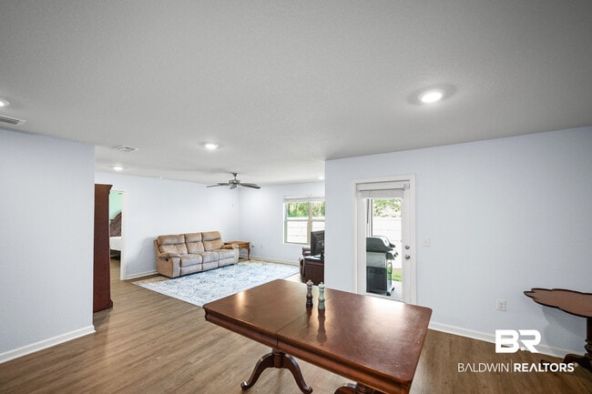 Building Photo - 32031 Terranova Lp