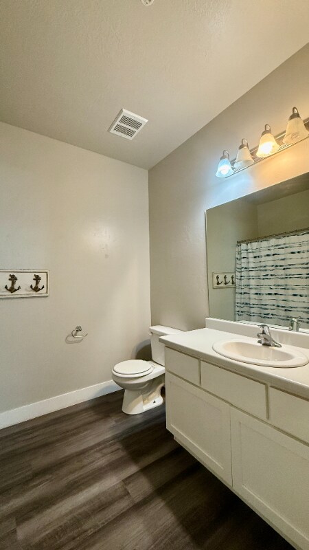 Building Photo - 14654 Bloom Dr