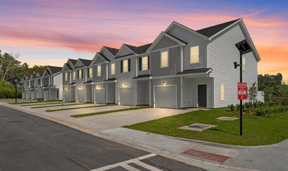 Primary Photo - 5794 Ogeechee Rd