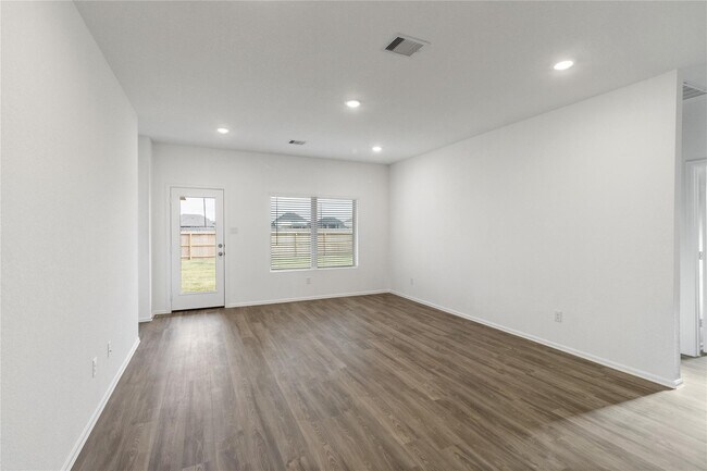 Building Photo - 4331 Liberty Ranch Wy