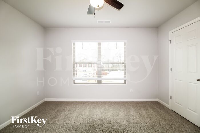 Building Photo - 3890 Lilly Brook Dr