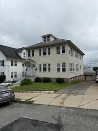 Building Photo - 34-36 Cedrus Ave