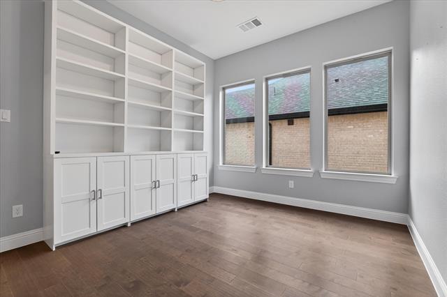 Building Photo - 4825 Secluded Ct