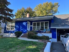 Building Photo - 557 S Orange Ave