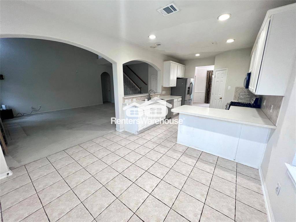 Building Photo - 5707 Windy Knoll Ln