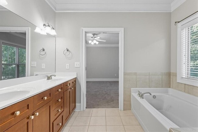 Building Photo - 1664 Mosaic Way