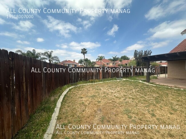 Building Photo - 24459 Brown Dove Cir