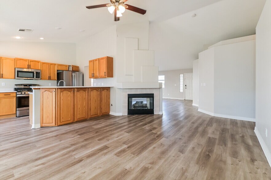 Building Photo - 827 Harbor Beach Ct