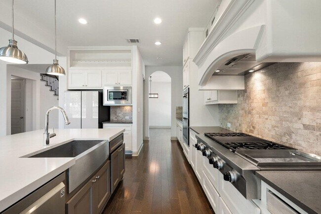 Building Photo - 16724 Cory Cactus Dr