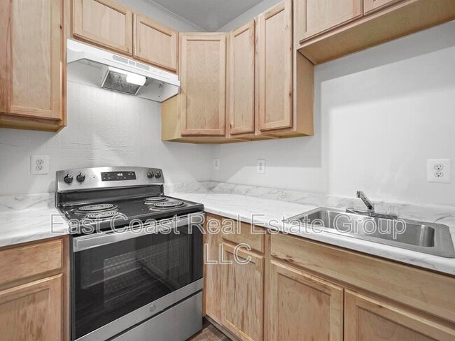 Building Photo - 157 N Conococheague St