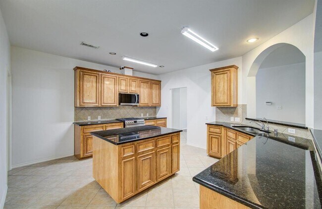 Building Photo - 12223 Ayrshire Pl