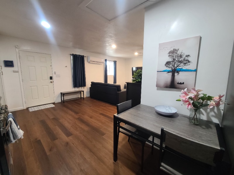 Building Photo - 2450 S 600 E