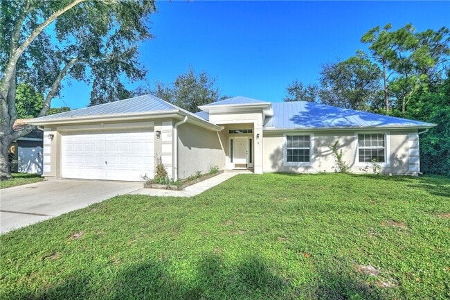 Building Photo - 573 Belfast Terrace