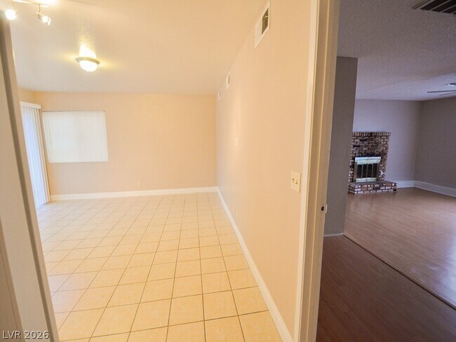 Building Photo - 4712 Ashbrook Pl