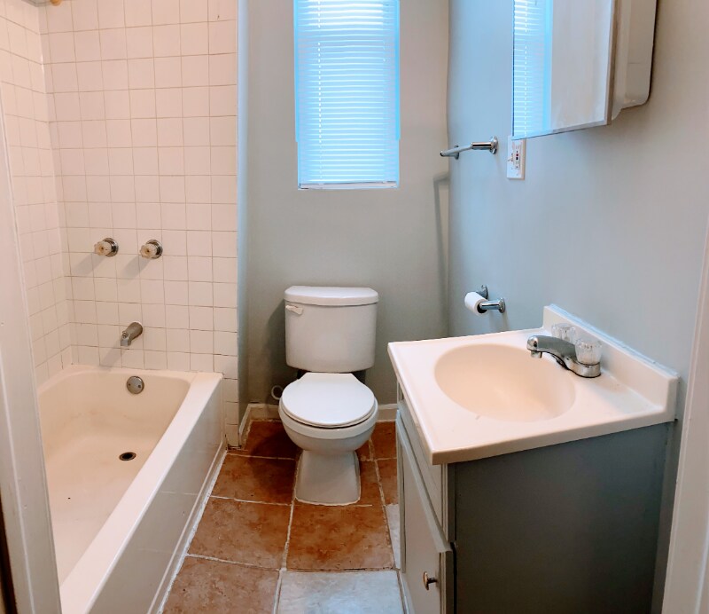 Building Photo - 4851 S Ashland Ave