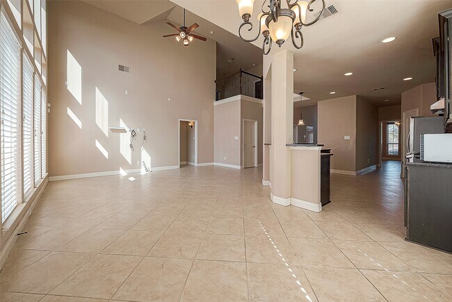 Building Photo - 22335 Slate Oaks Ln