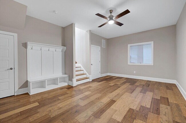 Building Photo - 4909 Madone Dr