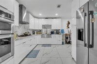 Building Photo - 1570 NW 132nd St