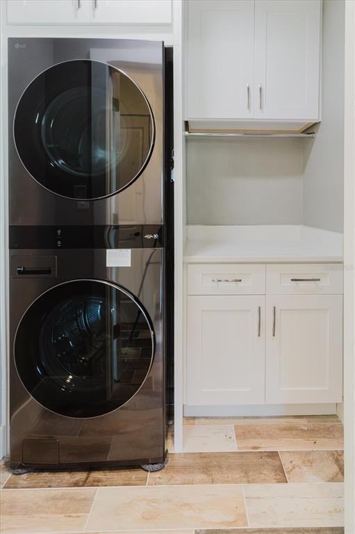 Building Photo - 411 87th Ave