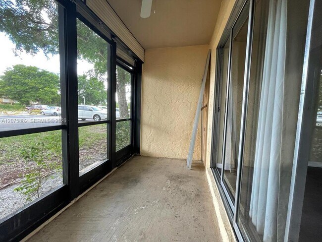 Building Photo - 4167 NW 90th Ave