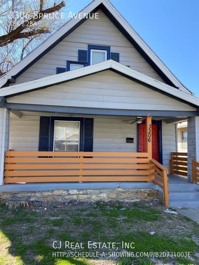 Building Photo - 3306 Spruce Ave