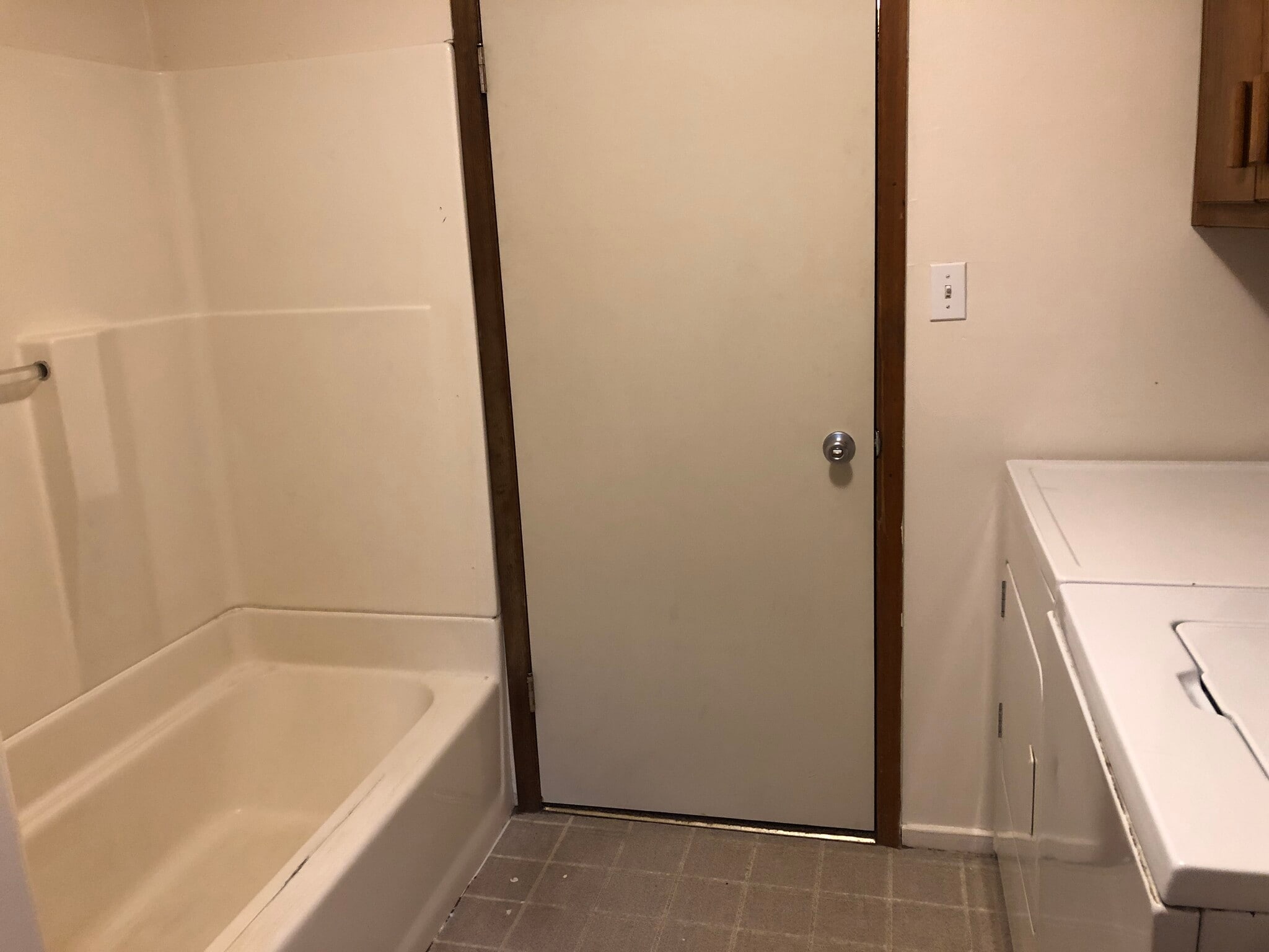 Building Photo - 1048 NE Monroe St