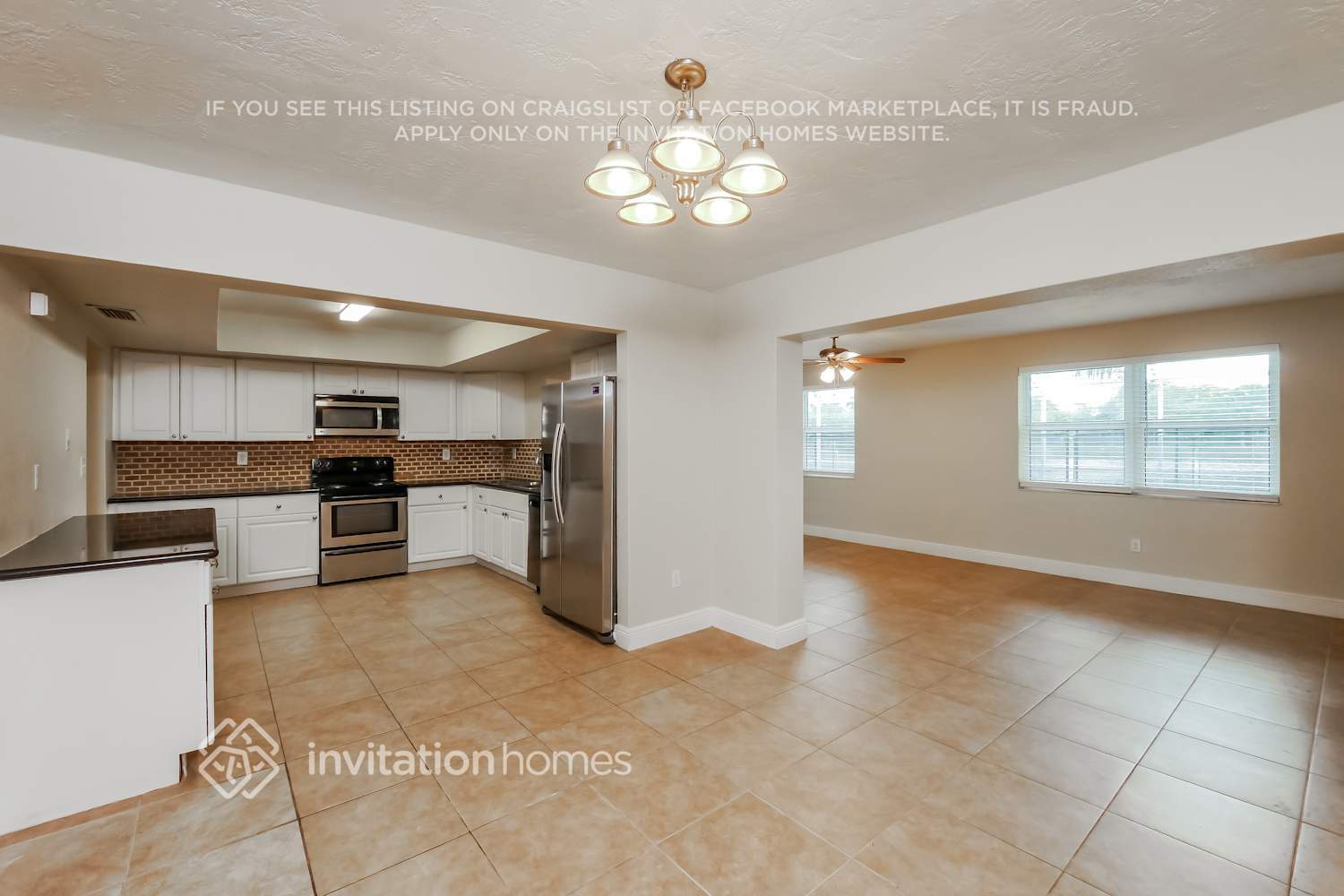 Building Photo - 10320 NW 18th Pl