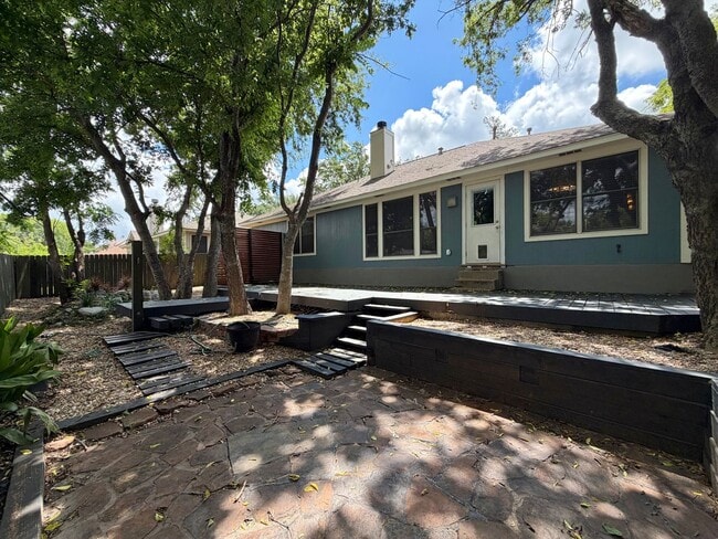 Building Photo - 12518 Zeller Ln