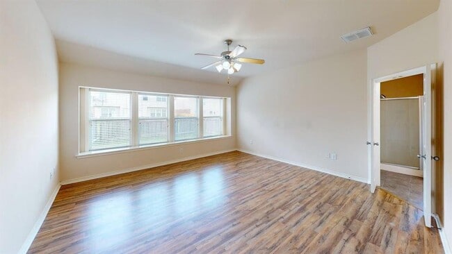 Building Photo - 2816 Mission Tejas Dr