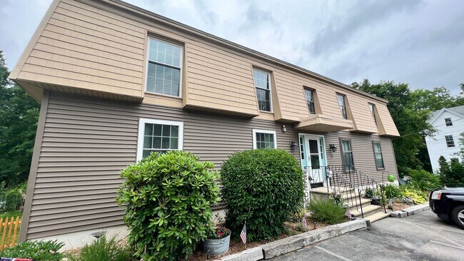 Primary Photo - 12 Union St