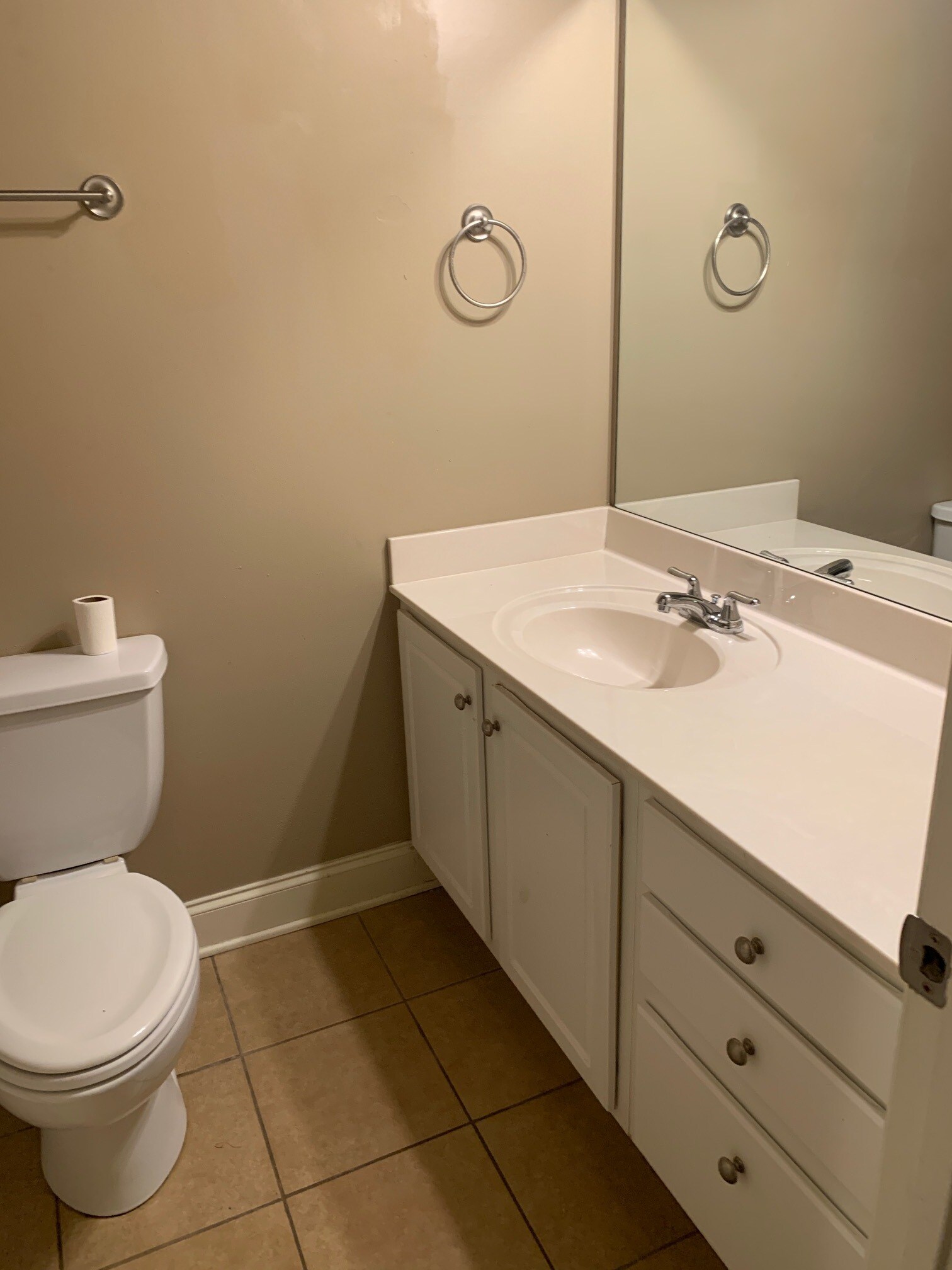 Building Photo - 4000 McHugh Rd