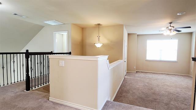 Building Photo - 817 Mist Flower Dr